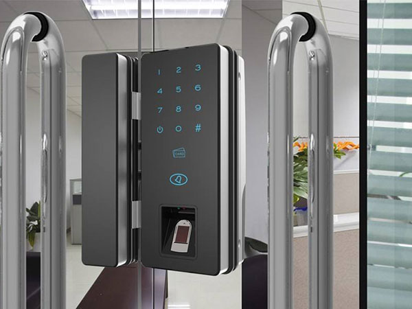 秦都24小时上门开锁公司